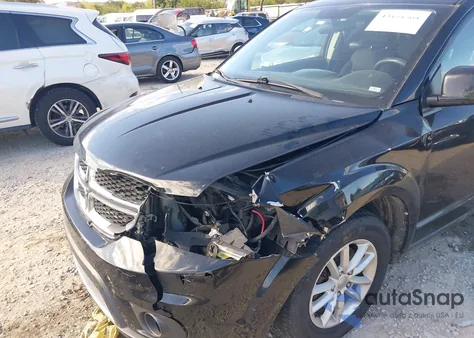 2015 Dodge Journey Sxt z USA, uszkodzony, nr VIN 3C4PDDBG4FT526230